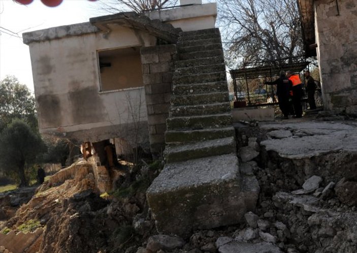 Osmaniye'de sağanak ve heyelan: 50 ev hasar gördü