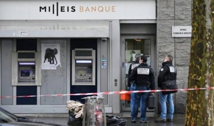 Paris’te film gibi banka soygunu