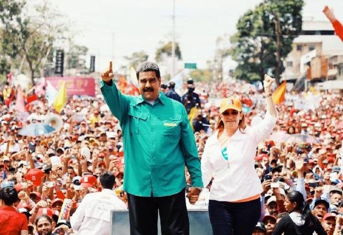 Maduro, ABD ile diplomatik ilişkileri kesti