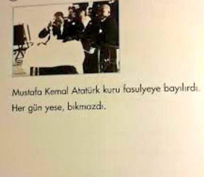 Yılmaz Özdil'in Atatürk'ten uzak Atatürkçülük kitapları