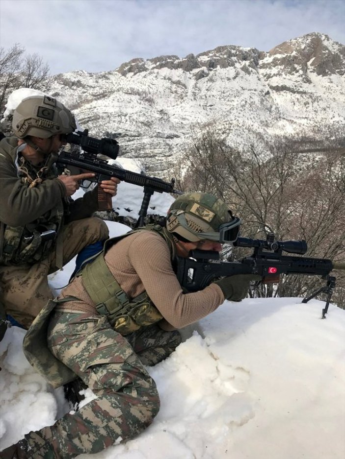 Bitlis'te PKK'lı teröristlere dev operasyon