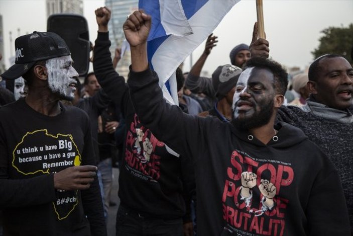 İsrail'deki Etiyopyalılar polis şiddetini protesto etti