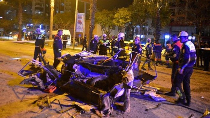 Trafik magandası dehşet saçtı: 2 ölü, 3 yaralı