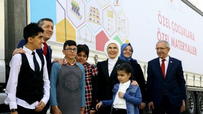 Emine Erdoğan: Çocuklar için seferber olduk