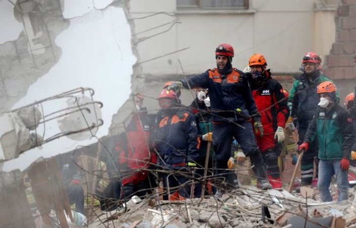 Kartal'da çöken binada ölü sayısı 17 oldu