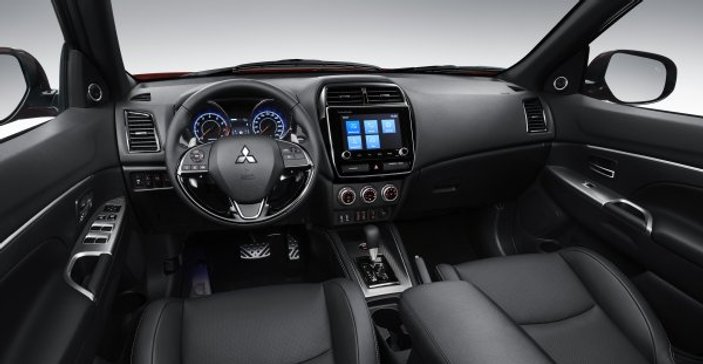 Mitsubishi ASX kompakt SUV modeli görücüye çıkacak