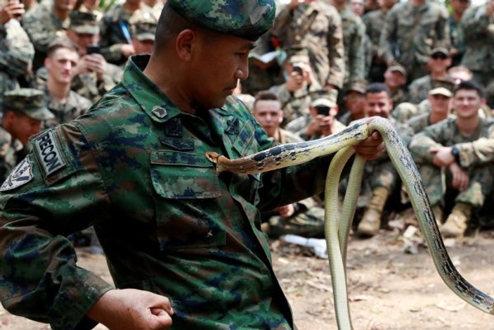 ABD'li ve Taylandlı askerlerden ortak tatbikat