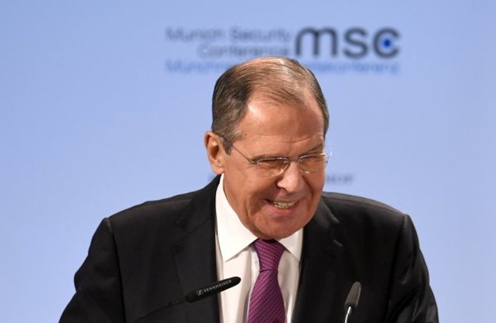 Lavrov’dan Washington Post muhabirine: Ne istersen yaz