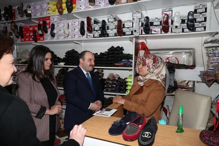 Bakan Varank Adana'da esnaf ziyareti gerçekleştirdi