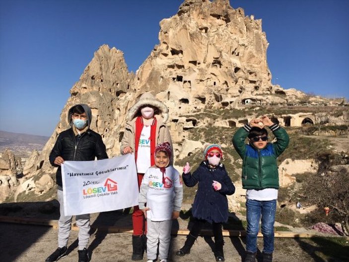 Lösemili çocuklar Kapadokya’yı geziyor