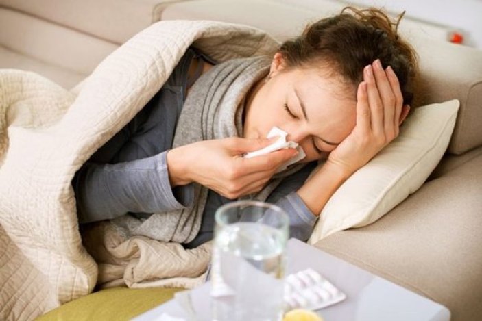 Yunanistan'da gripten ölenlerin sayısı 74'e yükseldi