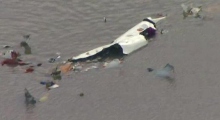 ABD’de kargo uçağı düştü: 3 ölü