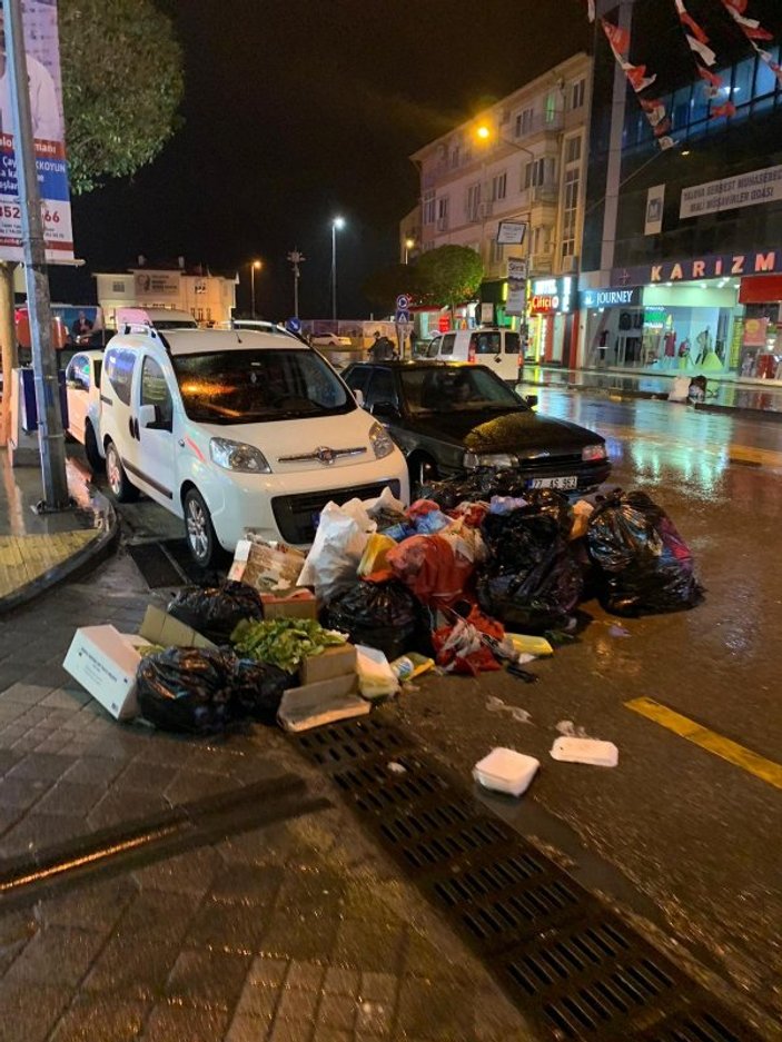 Yalova Belediyesi'nin çöp araçları haczedildi