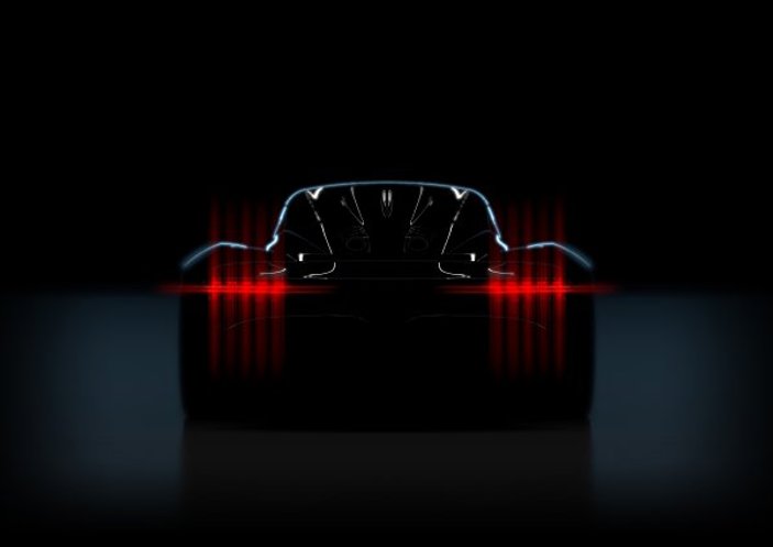 Aston Martin 'Project 003'ü görücüye çıkaracak