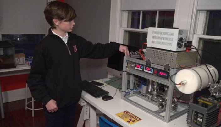 12 yaşındaki ABD'li çocuk nükleer füzyon reaktörü yaptı
