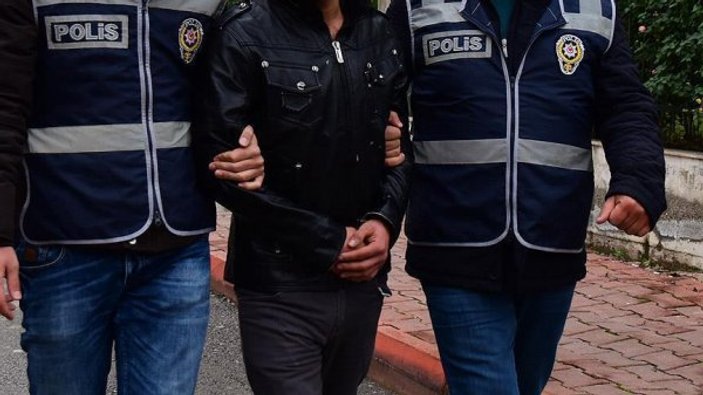İzmir'de sosyal medyadan terör propagandasına 6 gözaltı