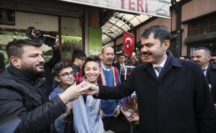 Bakan Kurum'dan Hatay Büyükşehir Belediye Başkanı'na eleştiri