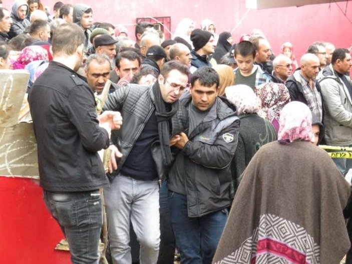 Sancaktepe'de soba zehirlenmesi: 2 çocuk öldü