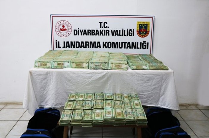 Diyarbakır’da 1 milyon Irak dinarı yakalandı