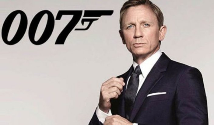 'Bond'u öldüremezsin' denince yönetmenlikten vazgeçti
