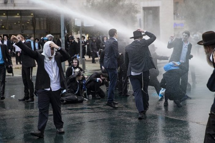 İsrail polisinden Ultra-Ortodoks Yahudilerine müdahale