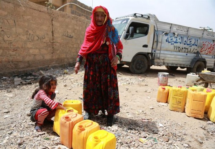 Yemenliler susuz kaldı, salgın hastalıklar baş gösterdi