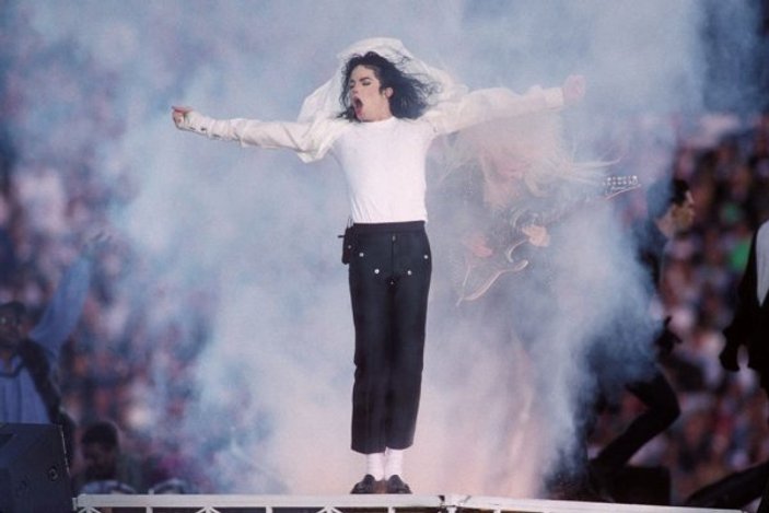 Michael Jackson'un serveti erimeye başladı