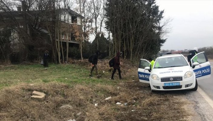 Kaçakçılar düzensiz göçmenleri yarı yolda bıraktı