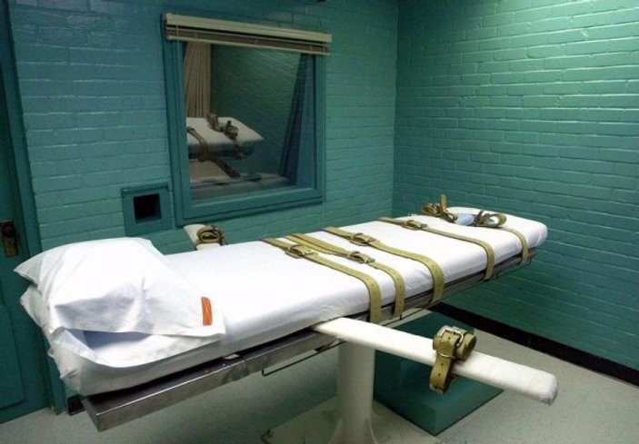 Kaliforniya Valisi idam cezalarını uygulamayacak