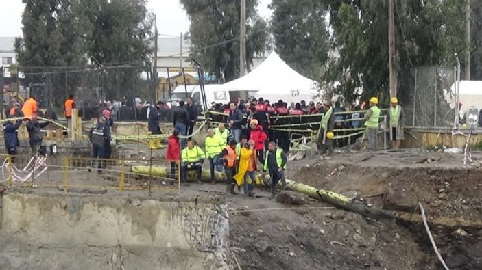 İzmir'de metro inşaatındaki göçükte bir kişiye ulaşıldı