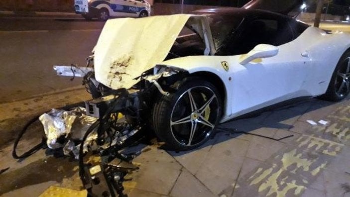 Taksiciyi öldüren Ferrarili sürücü tutuklandı