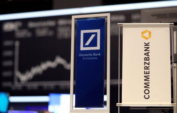 Deutsche Bank-Commerzbank birleşme görüşmeleri başlıyor