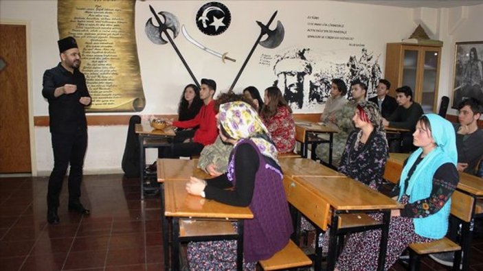 Osmaniye'de öğrenciler tarihi yaşayarak öğreniyor