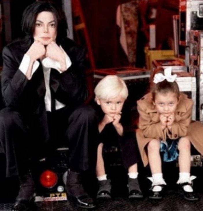 Michael Jackson'ın kızı Paris çıkan haberleri yalanladı
