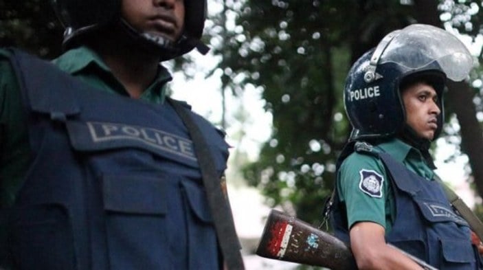 Bangladeş'te yerel seçimde silahlı saldırı