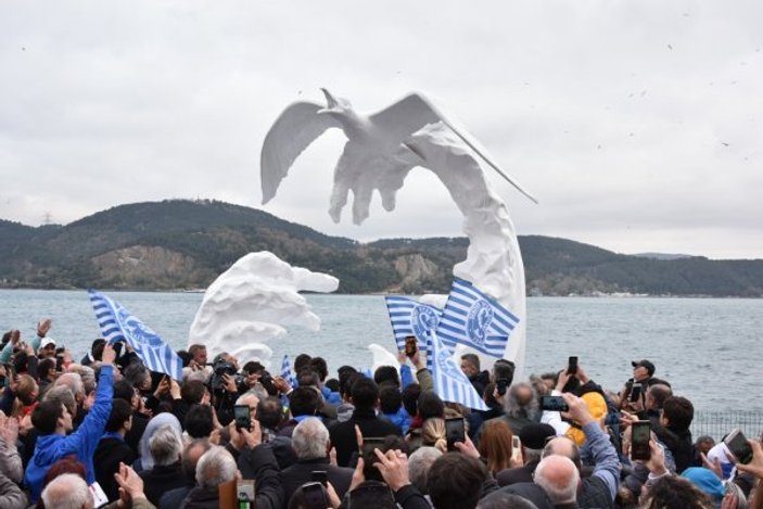 Sarıyer'e 'Beyaz Martı' heykeli