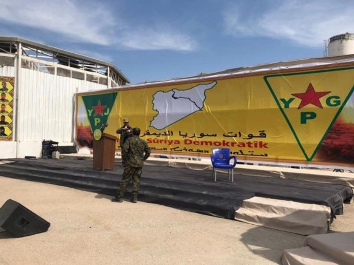 YPG'nin saksafonlu bando takımı
