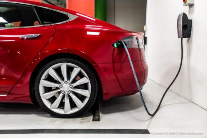 Tesla araçların fiyatları 1 Nisan’da yüzde 3 yükselecek