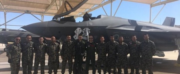 Pentagon: Türk pilotlar eğitime devam ediyor