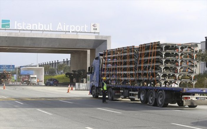 Atatürk Havalimanı'nda taşınma başladı