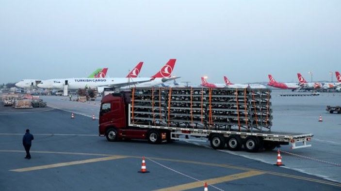 Atatürk Havalimanı'nda taşınma başladı