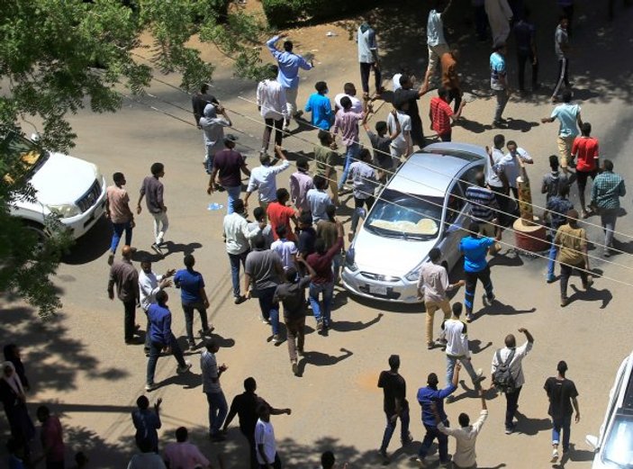 Sudan'da protestoların şiddeti arttı
