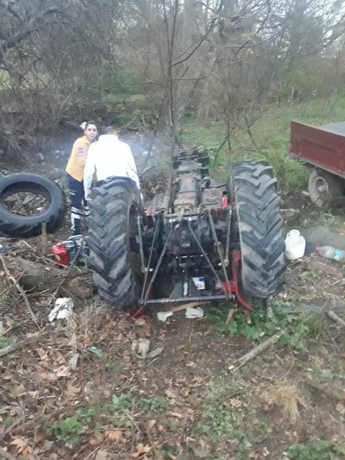 Balıkesir'de 16 yaşındaki çocuk devrilen traktörün altında kaldı