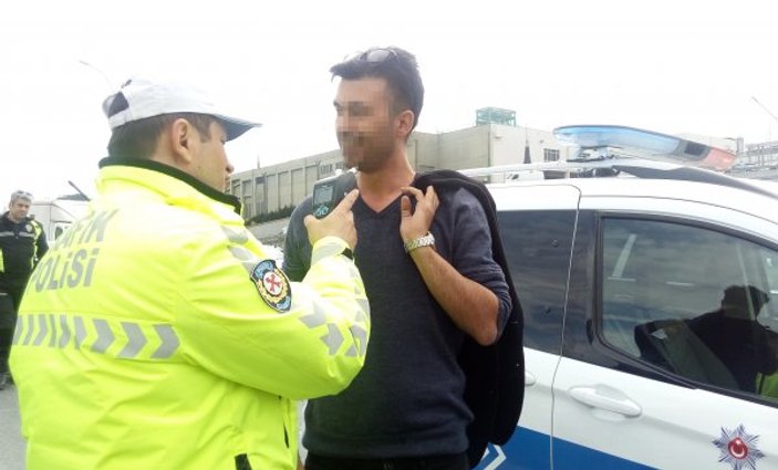 TEM'de makas atan sürücü polise yakalandı