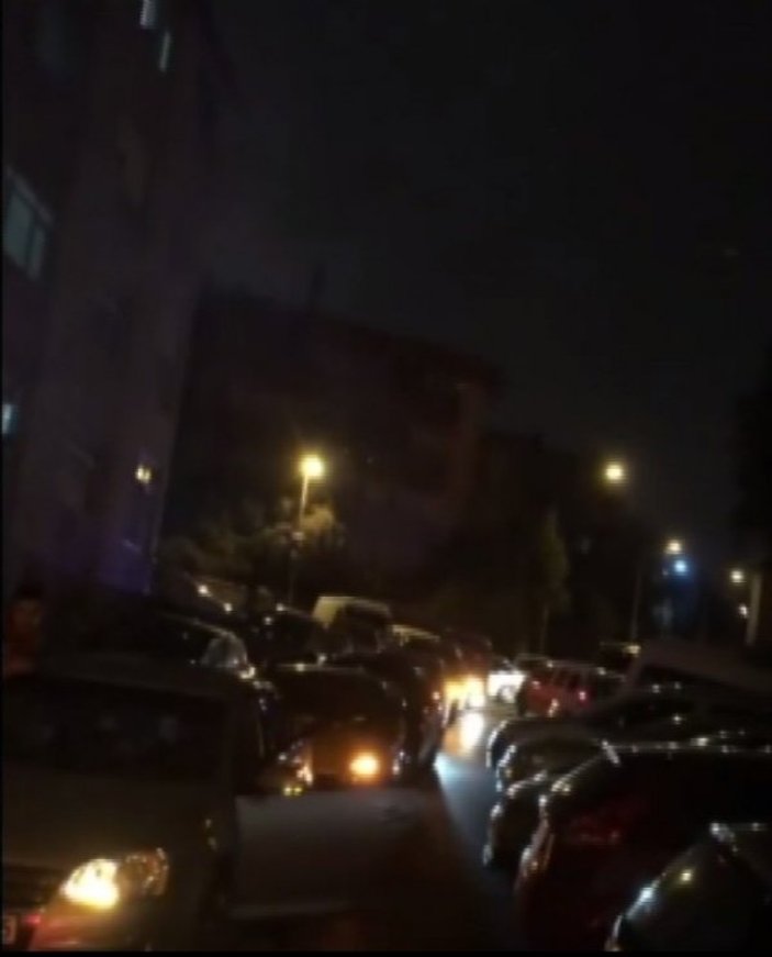 İstanbul’da asker konvoyunda drift