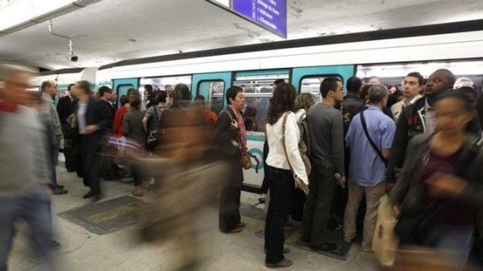 Çin'de metroya yüz tanıma sistemi geldi
