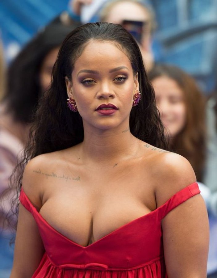 Aşk Rihanna'yı çok değiştirdi