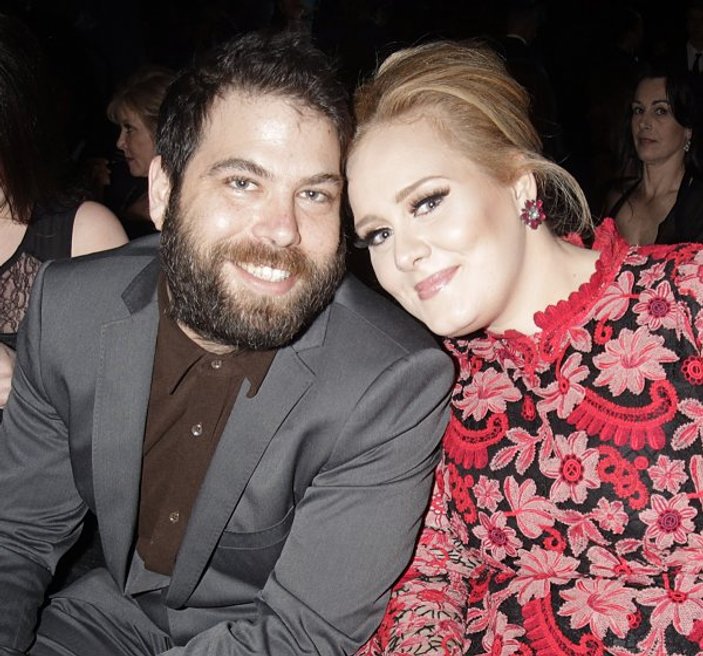 Ünlü şarkıcı Adele eşinden boşandı