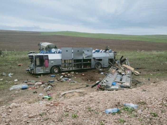 Kazakistan'da otobüs kazası: 11 ölü