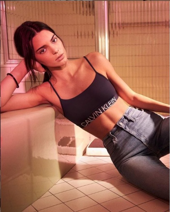 Kendall Jenner vücudundan memnun olmadığını açıkladı